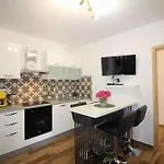 Apartman In - Istrien 9923