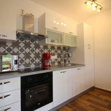Apartment In - Istrien 9923 Porec
